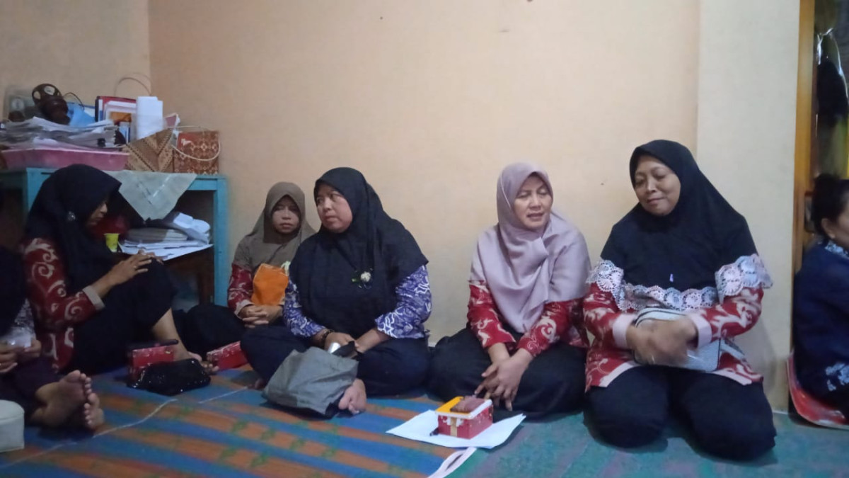 Pertemuan PKK RW 15 Ngawen Mangunsari