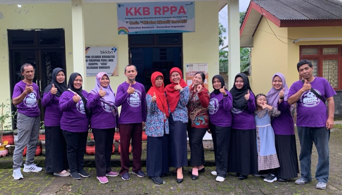 Kunjungan Ke KKBRPPA CERIA RANDUACIR