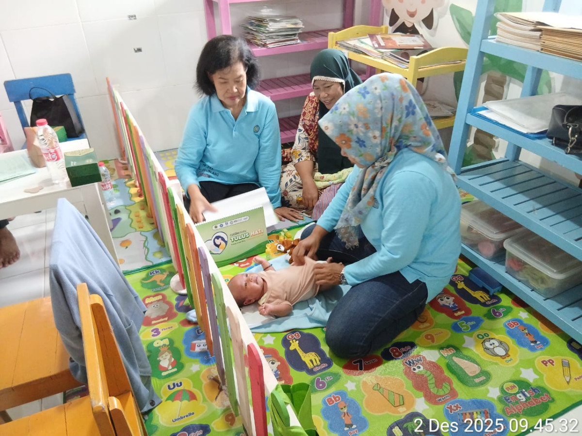 Sosialisasi Pijat Bayi