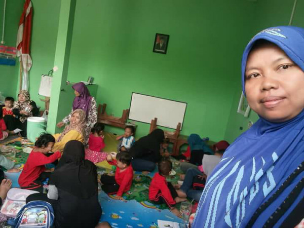 Mengajar PAUD Nusa Indah RW VIII