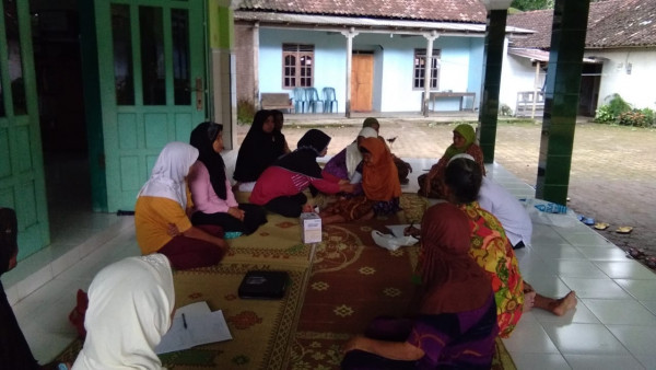 Cek kesehatan Lansia