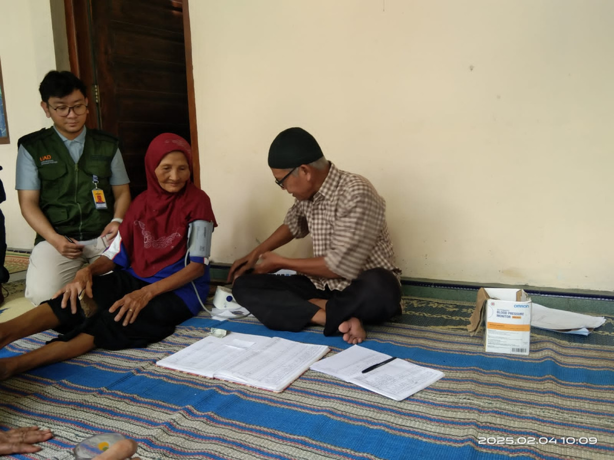 Posyandu slanden Kolaborasi dengan kkn