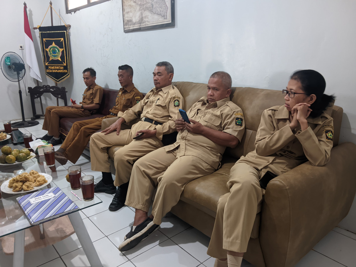 Rapat Internal Pamong Kalurahan dan Staf bulan Mei tahun 2025
