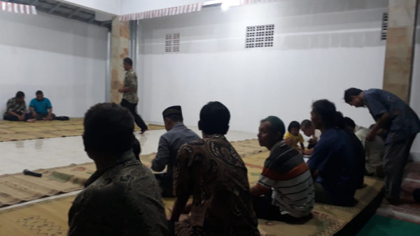Kumpulan bapak2 rt05 dusun pondok 
