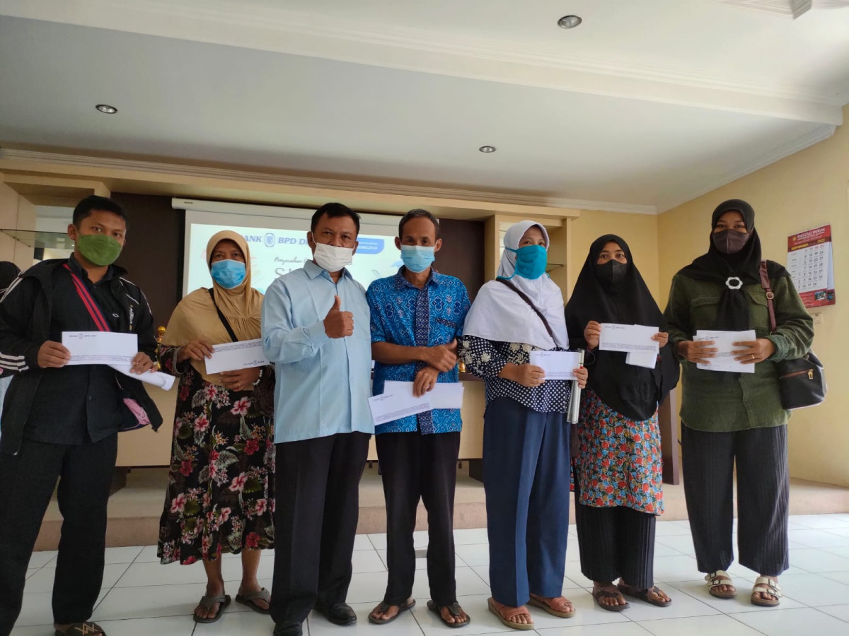 Penyerahan beasiswa CSR Bank BPD DIY