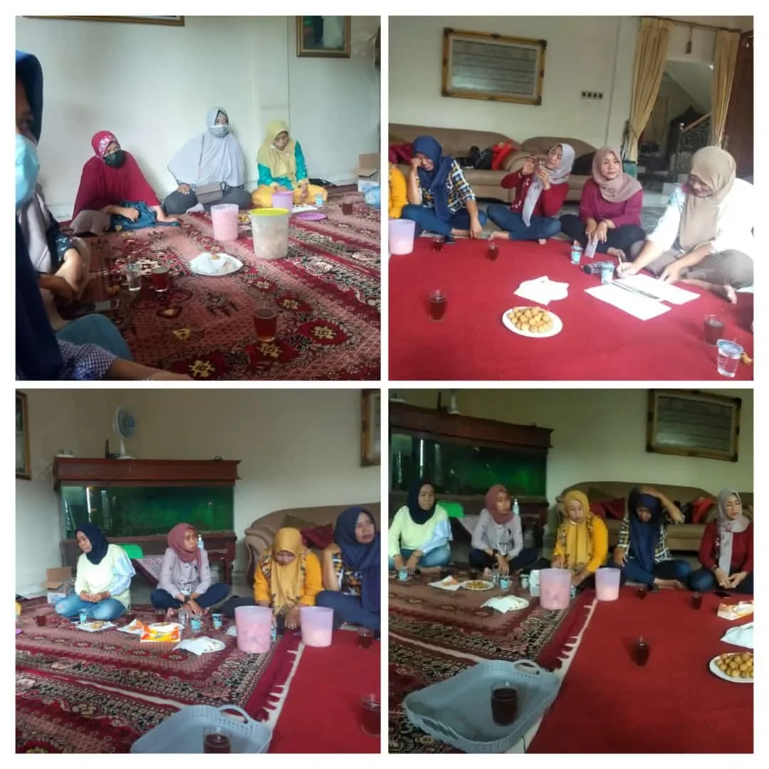 Pertemuan  kader BKR dusun Gandok ,jam 09.00