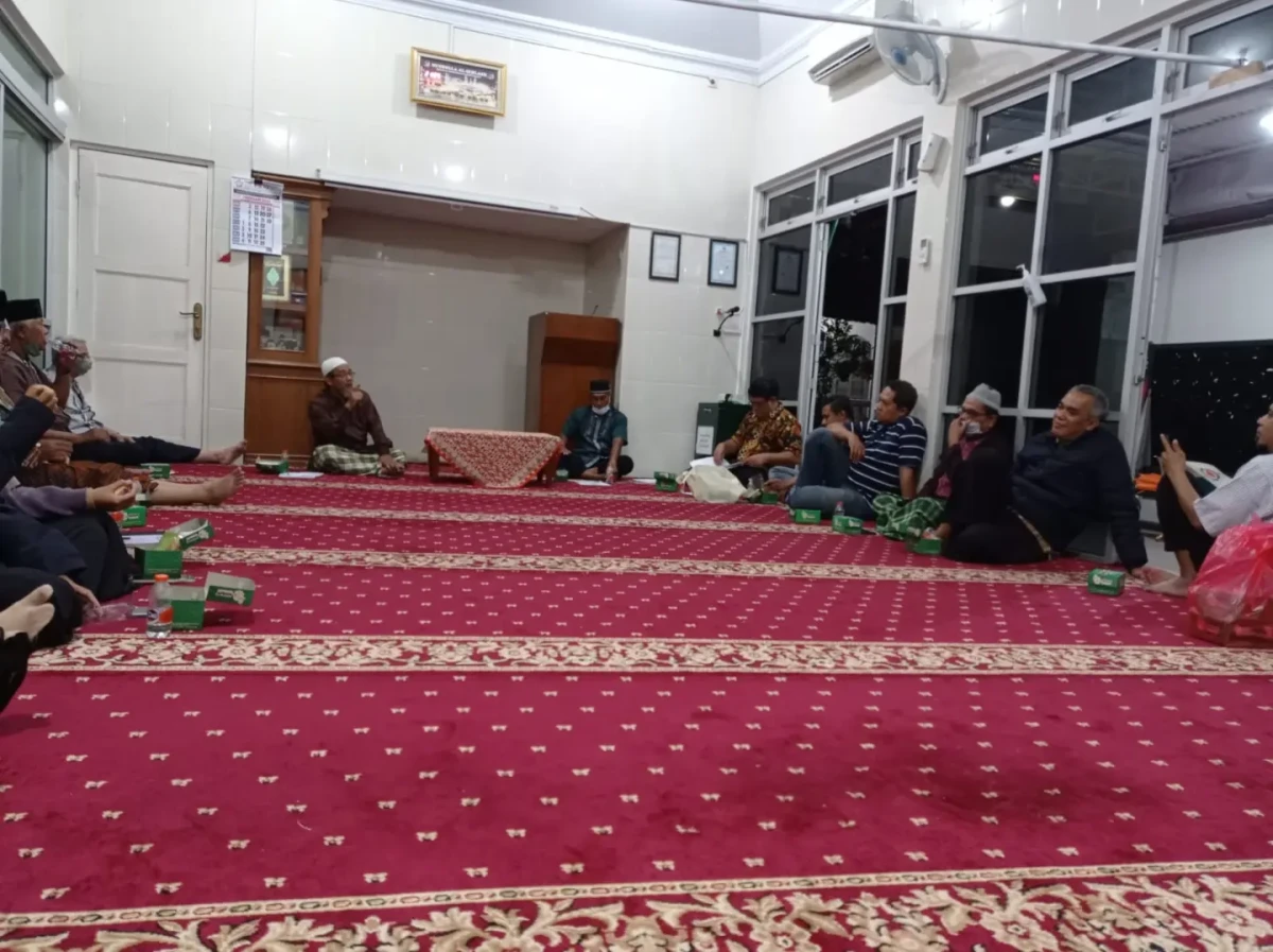 Rapat takmir mushola Al Ikhlas RW 22 BLOK 1 , Jum'at , 10 Feb 2023 , jam 20.00 - jam 22.00 . Tempat : mushola Al Ikhlas