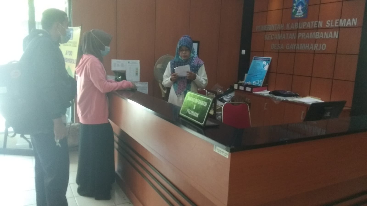 Pelayanan administrasi kependudukan (adminduk)