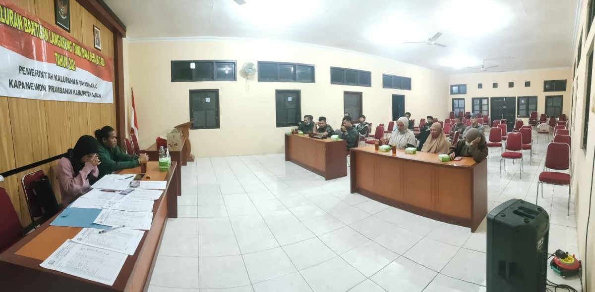 Peserta Rapat Rutin Karang Taruna "Taruna Ardi" Gayamharjo