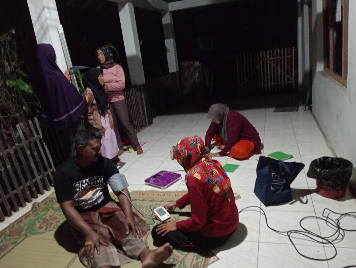 pengecekan tekanan darah