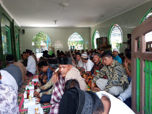 Tahlil Sadranan Jamaah Putra