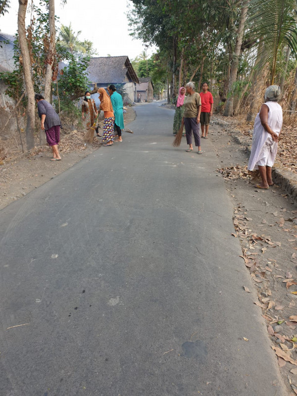 Gotong Royong ( Jumat bersih )