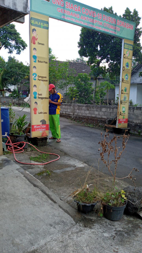 Perawatan Gerbang Antiseptik Otomatis