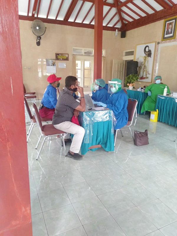 Imunisasi Covid-19 Kalurahan Bimomartani