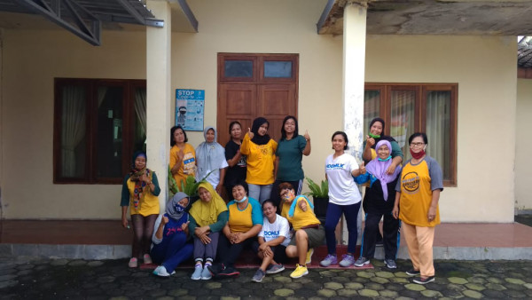 Kegiatan Senam Sehat di Kalurahan Bimomartani