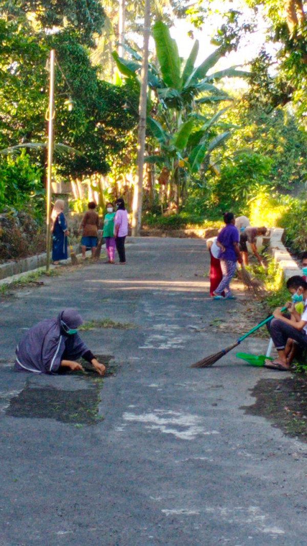 Kegiatan Gotong Royong Dusun Kalibulus