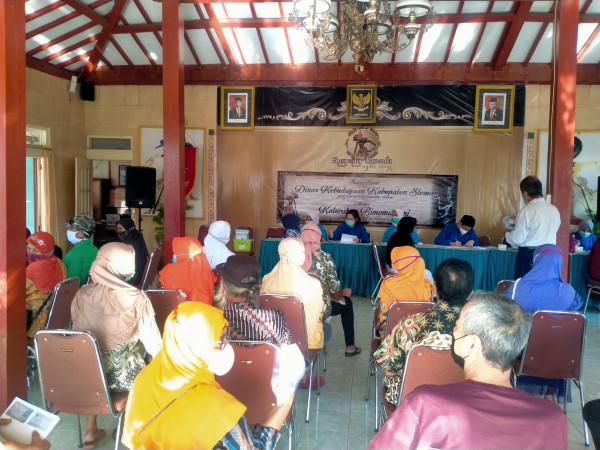 Vaksin Lansia Dosis 1 Tahap ke 3 Kalurahan Bimomartani