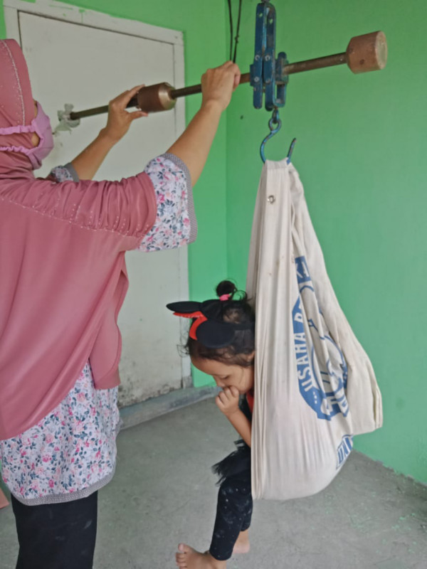 kegiatan Posyandu dusun Koroulon Kidul