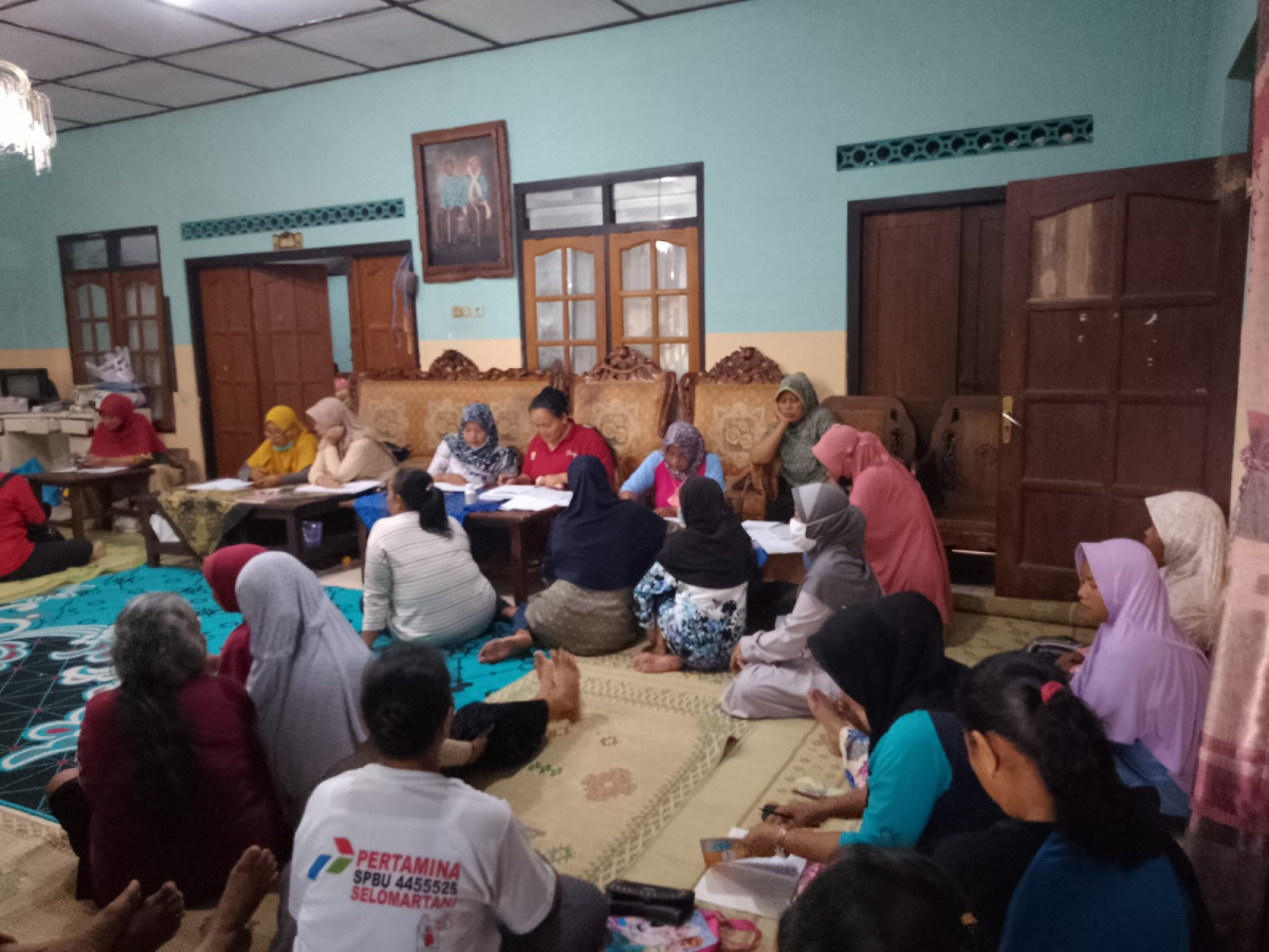 pertemuan PKK RW 04 Rogobangsan