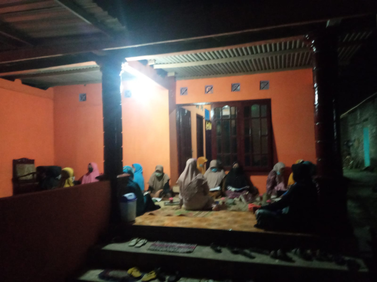 Yasinan Ibu-ibu Macanan