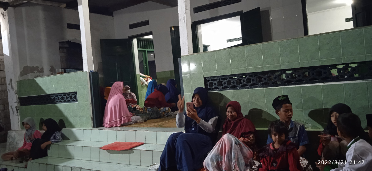 Pengajian malam senin kliwon