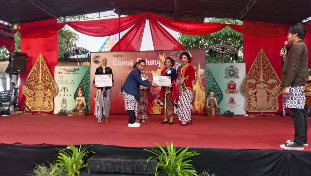 Lomba Busana Kebaya di Raminten Jl. Kaliurang