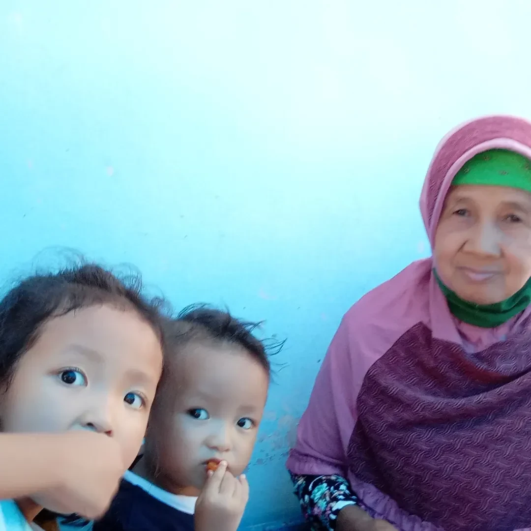 Warga Koroulon kidul