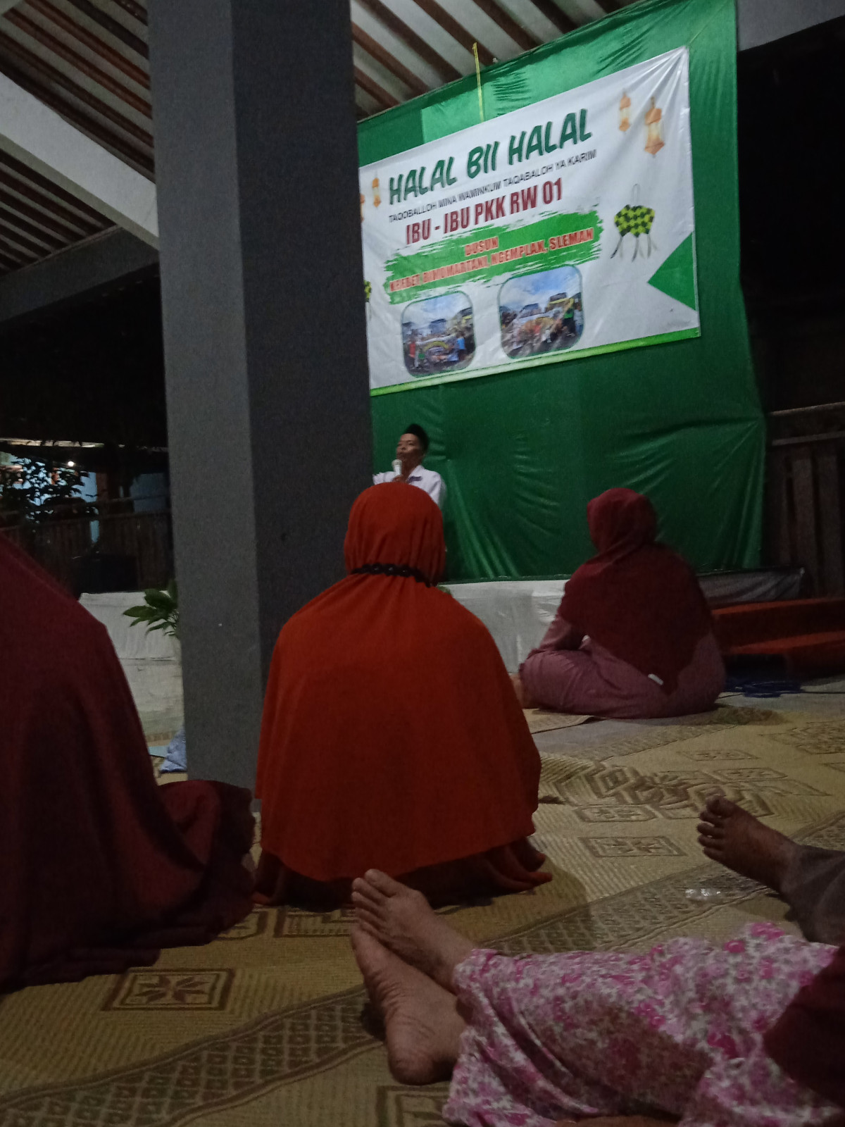 Syawalan ibu ibu PKK RW 01