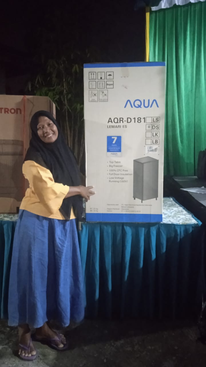 Pengajian Hari Jadi Kalurahan Bimomartani ( warga Koroulon kidul mendapat door prize)