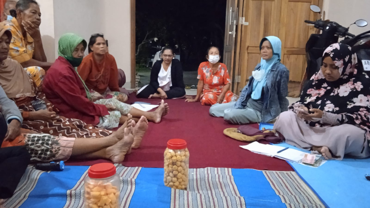 Kegiatan Pertemuan RT 4 RW 27 Koroulon Kidul