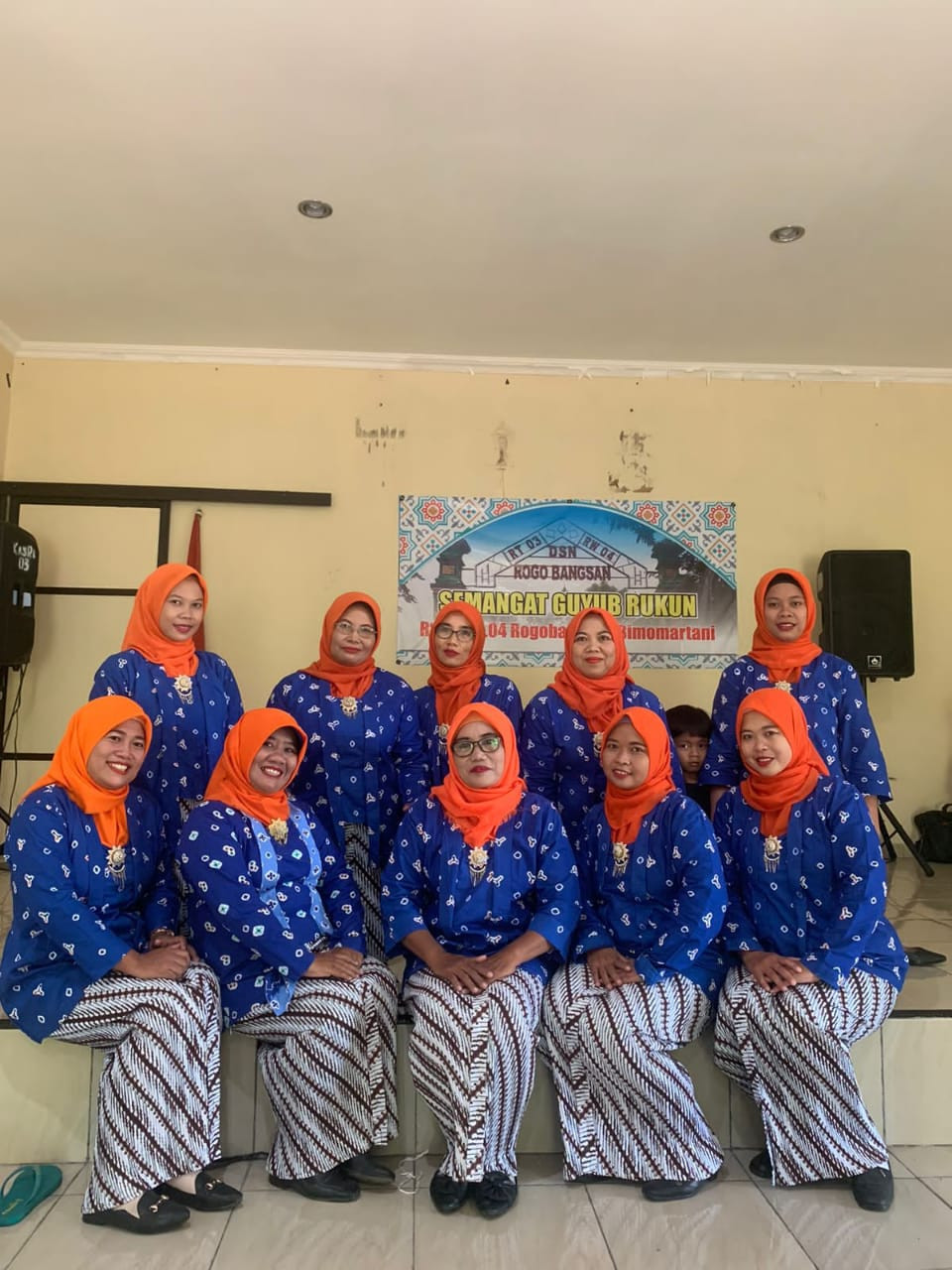 Ikut lomba kuur di kalurahan bimomartani