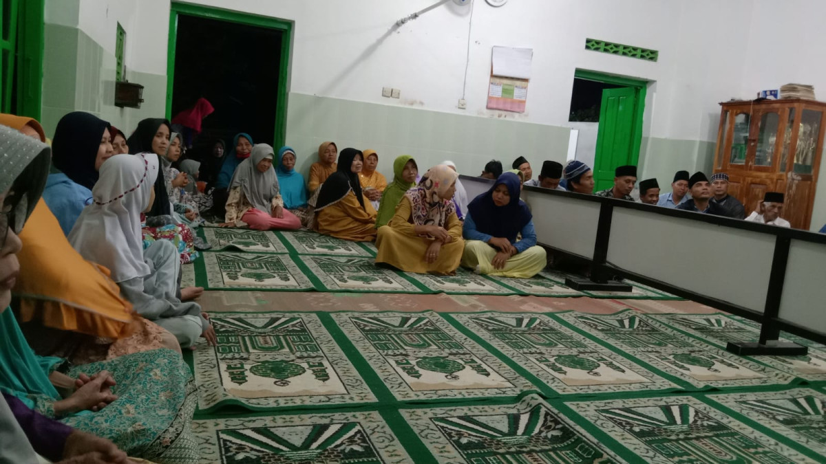 Pengajian Rutin Musholla Sorasan