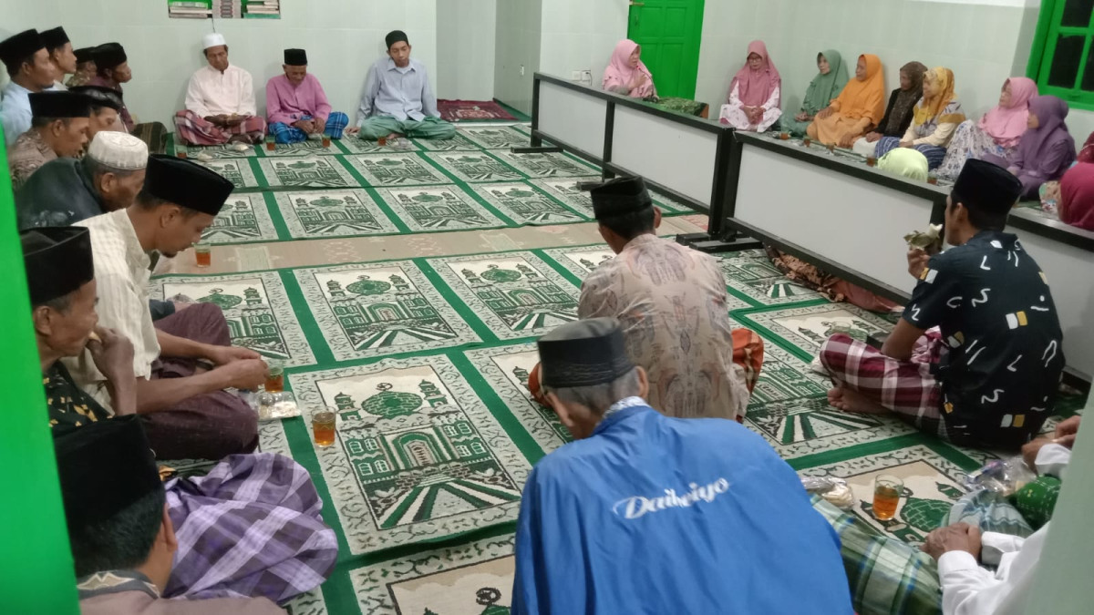 Pengajian Rutin Minggu kliwonan