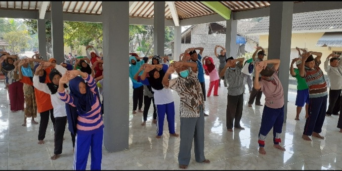 Senam lansia dusun Krebet