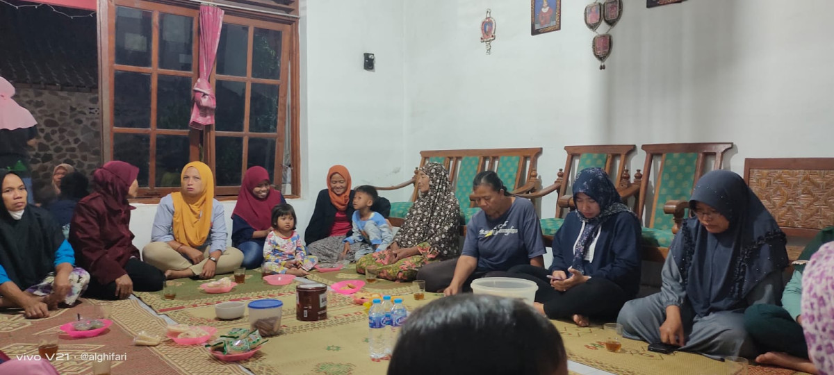 Menengok orang sakit di tegal jaten balong