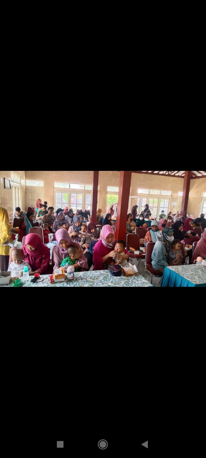 Pemberian Telur Fungsional balita Dusun Koroulon Kidul