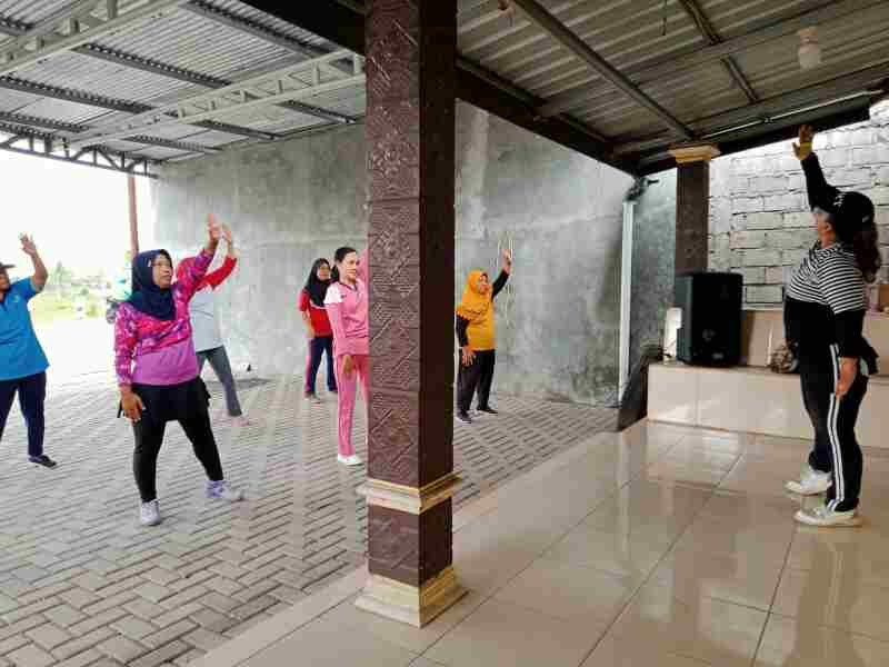 Koroulon Lor Senam Sehat