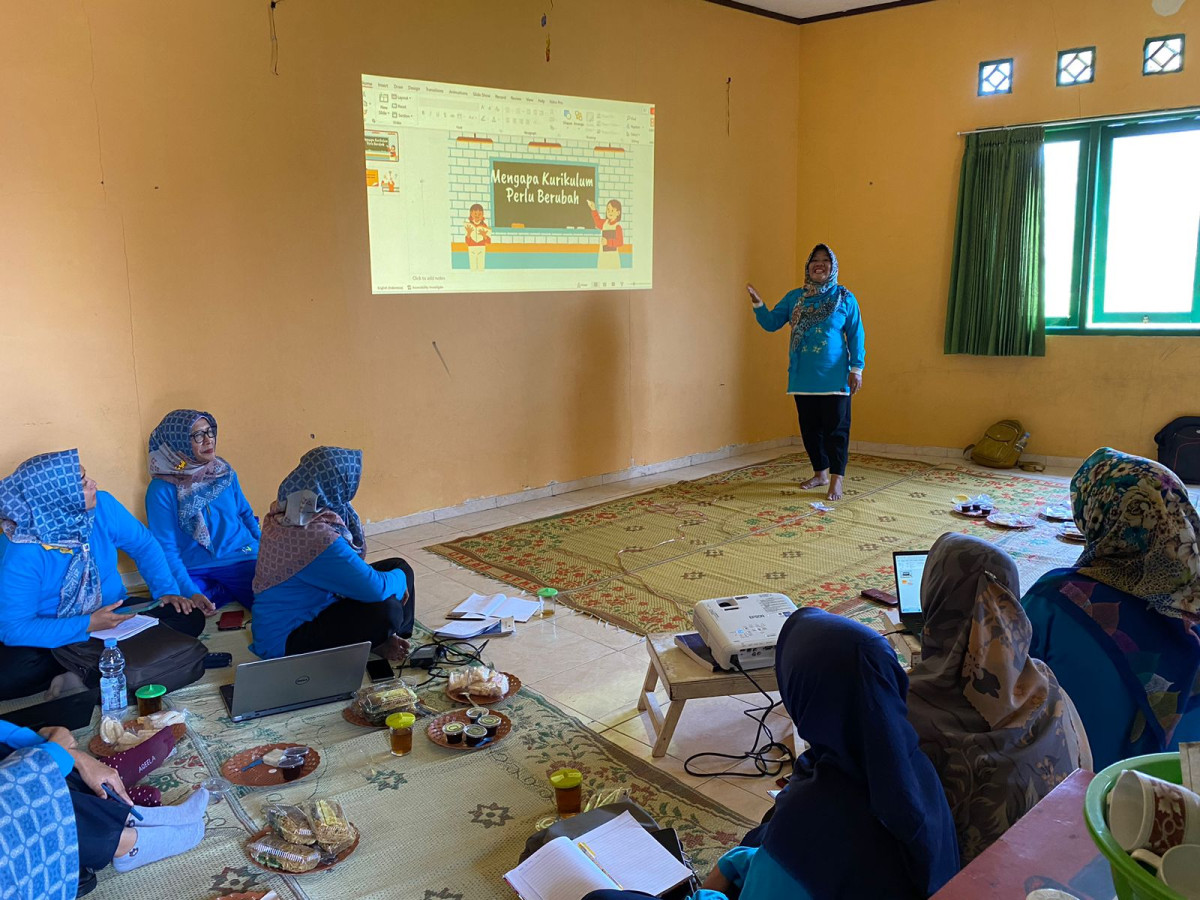 Pertemuan gugus VII di KB Al Ikhsan