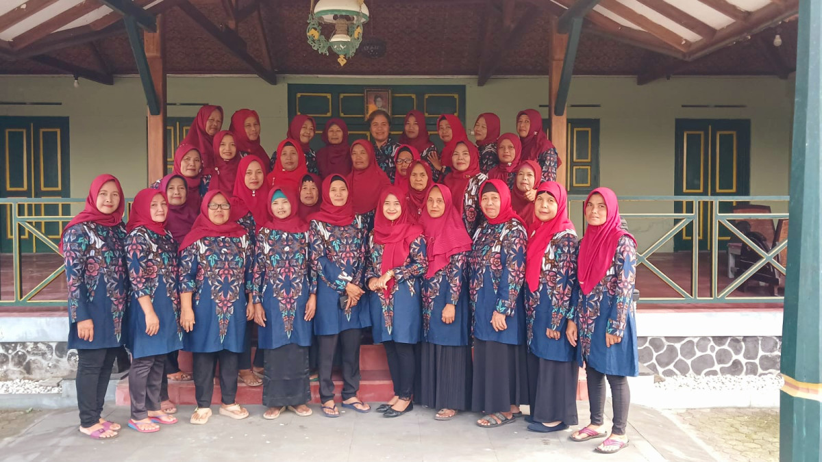 Pertemuan KWT Mawar Handayani dusun Kalibulus