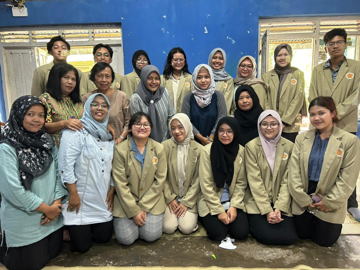 Kegiatan Posyandu Dusun Koroulon Kidul Bersama Mahasiswa/i UGM