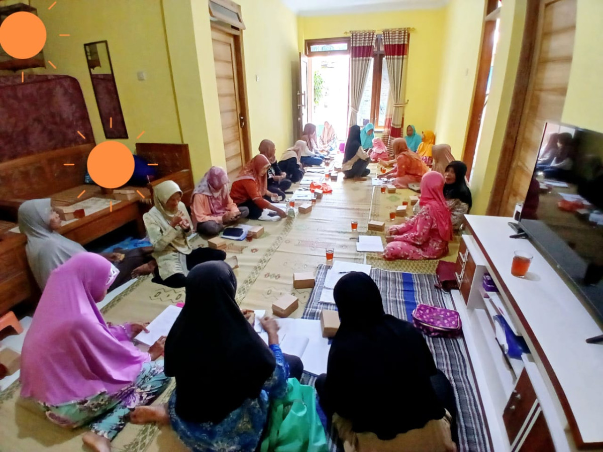 Pertemuan PKK RT 04 dusun Kalibulus