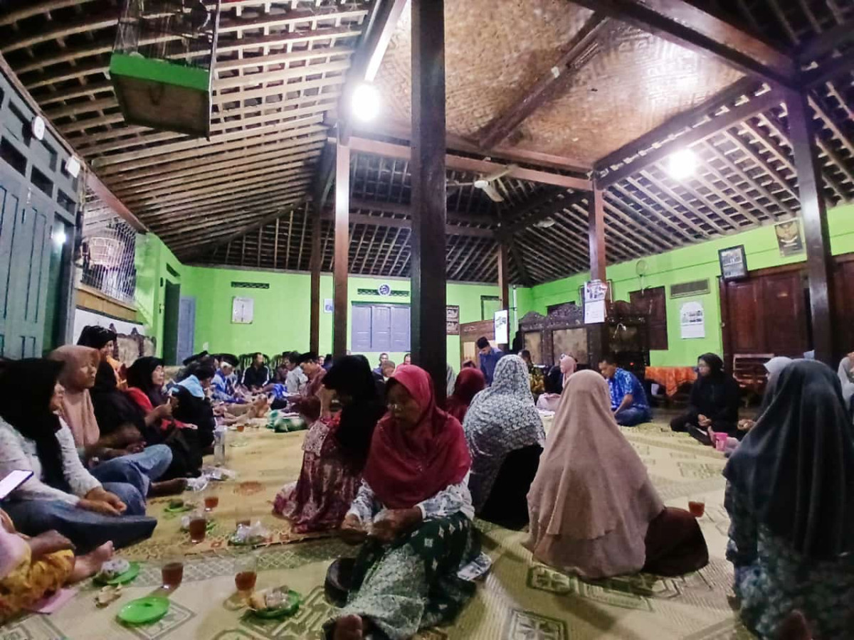 Pertemuan poktan & donopraloyo dusun Kalibulus