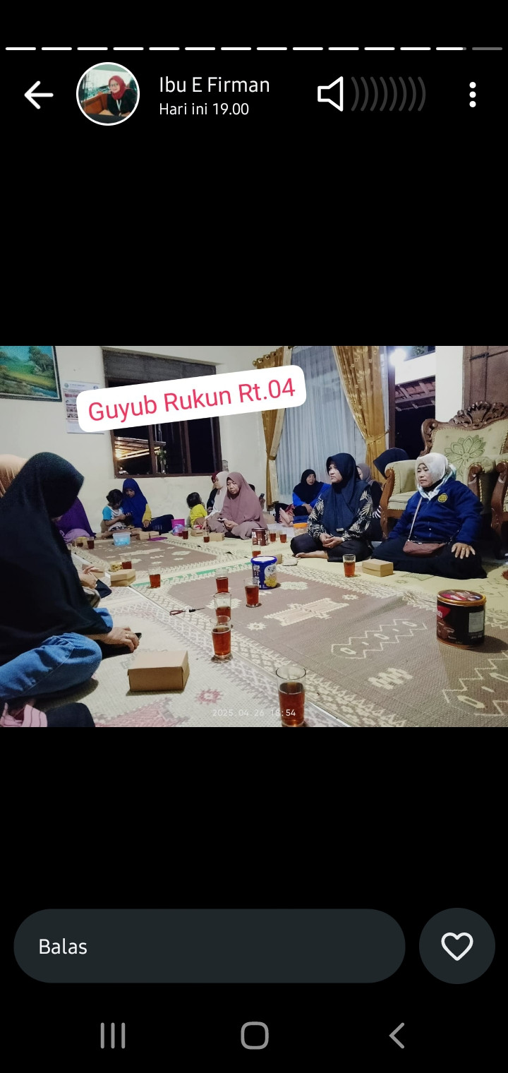 Arisan mlm minggu wage  rt 04 cokrogaten