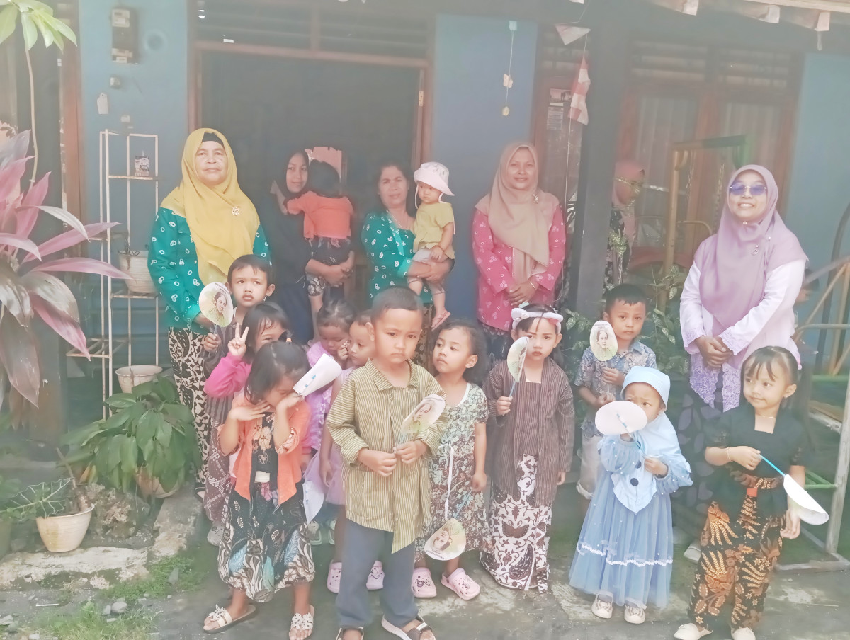 Perayaan hari Kartini SPS Srikoyo Dusun Koroulon Kidul