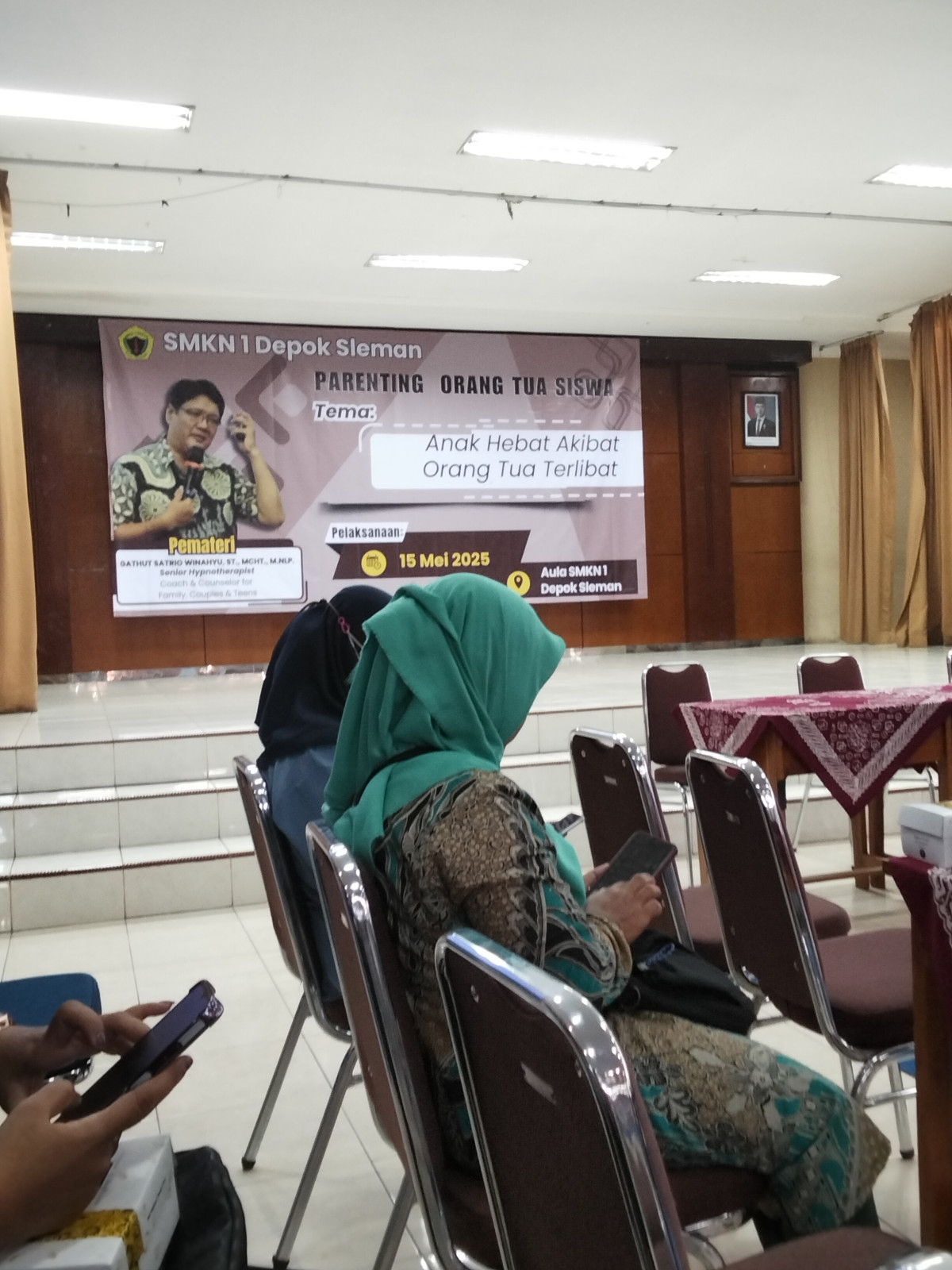 Parenting orang tua murid