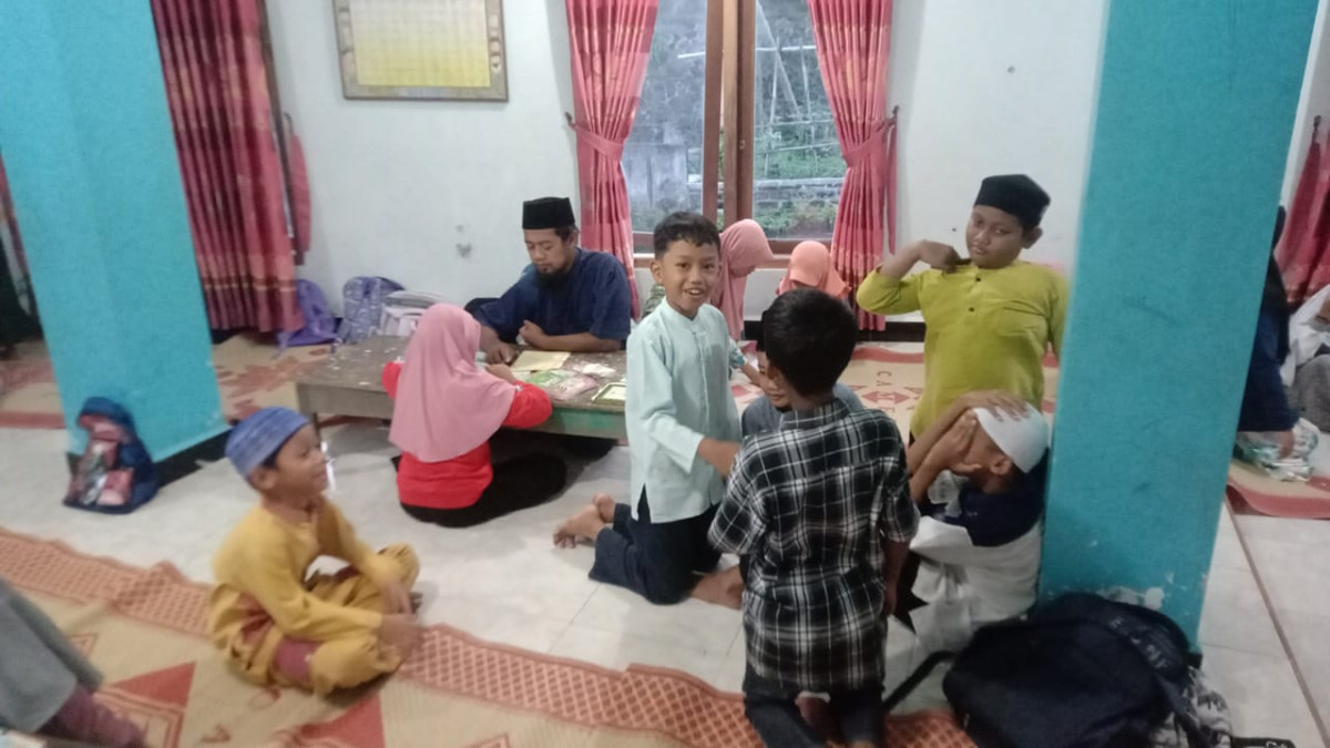 TPA masjid al hidayah dusun koroulon kidul