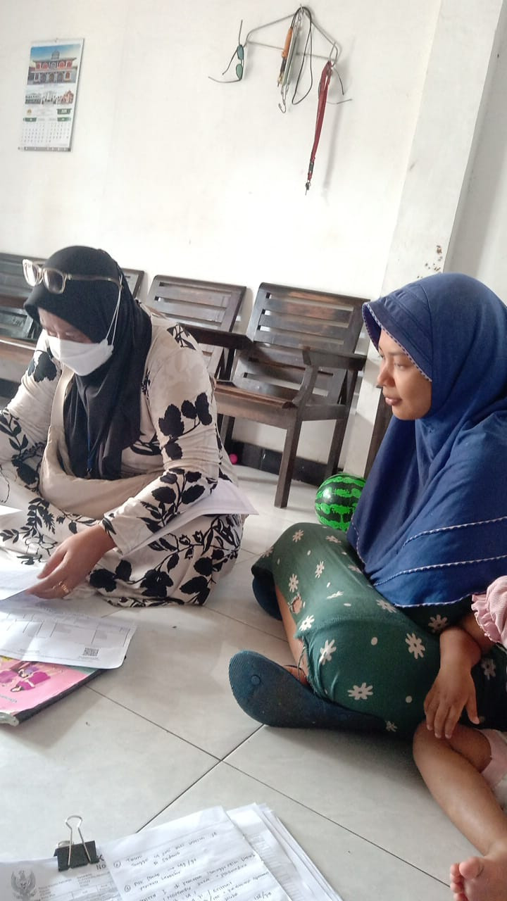 Kader Kragilan Bimomartani  kegiatan kunjungan rumah