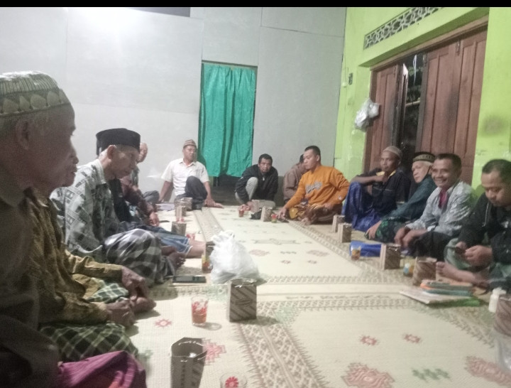 Pertemuan rutin RW 23 PONDOK DAWUNG / KRAGILAN