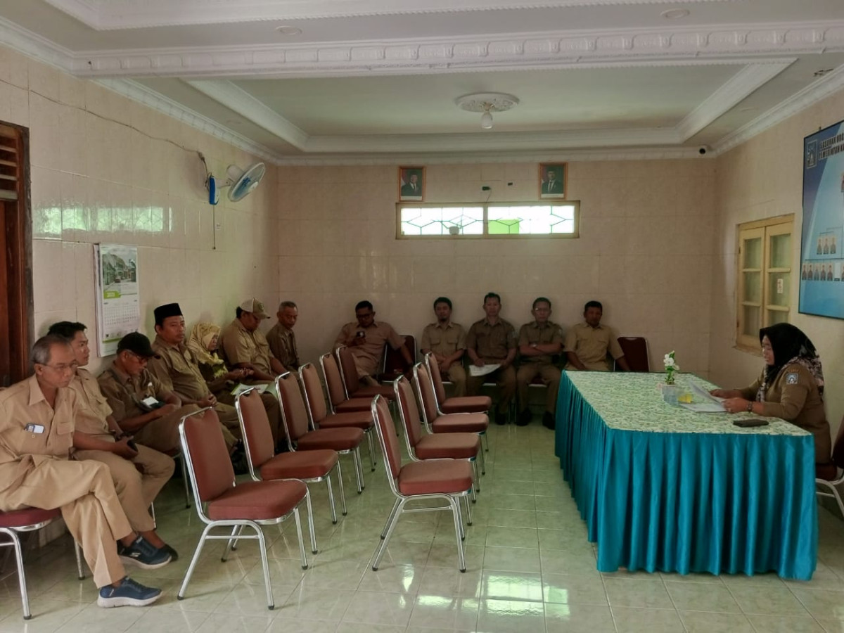 Breafing Senin Pamong