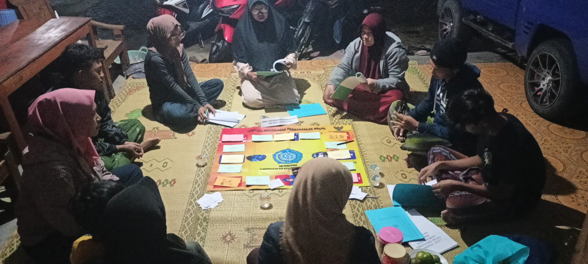 LARAS ATI MACANAN "SIMULASI TRAFIKING"